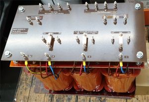 Three Phase Delta/Star Isolation Transformer with off load copper link tap changer on Primary.